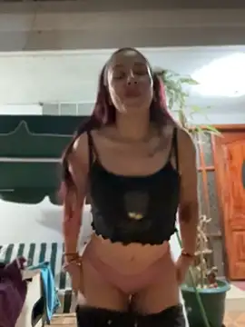 Snapshot of ArielFerrara chatting on 07.19.26 ArielFerrara online show from 07.19.26