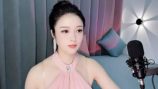 Momo-Wow online show from 07.01.26