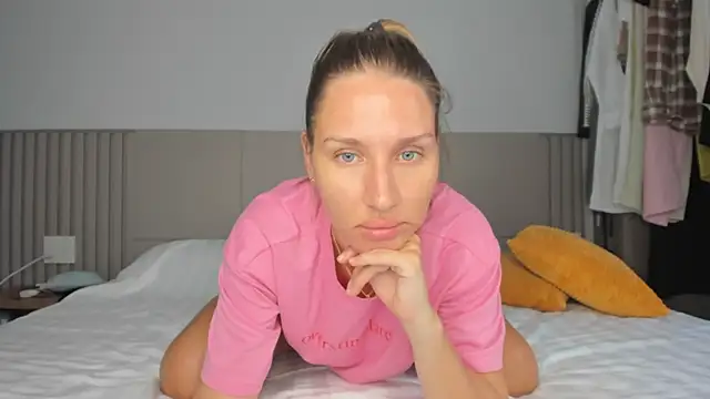 SofiClimbing online show from 03.12.26