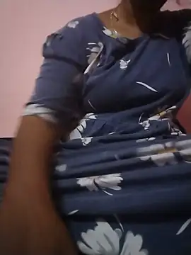Snapshot of Tamilvalarmathi chatting on 07.06.26 Tamilvalarmathi online show from 07.06.26