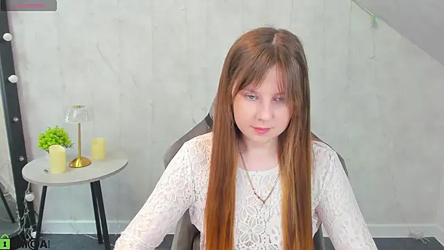 Snapshot of Violeta_Paul chatting on 06.17.26 Violeta Paul online show from 06.17.26