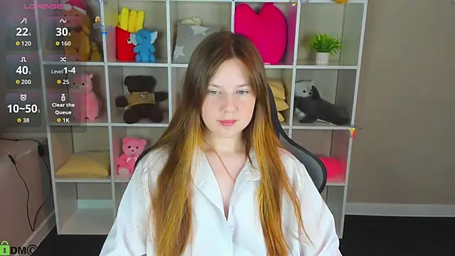 Snapshot of Violeta_Paul chatting on 07.03.26 Violeta Paul online show from 07.03.26