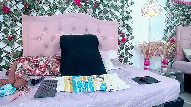 Snapshot of Alexita_Sweet chatting on 07.16.26 Alexita Sweet online show from 07.16.26