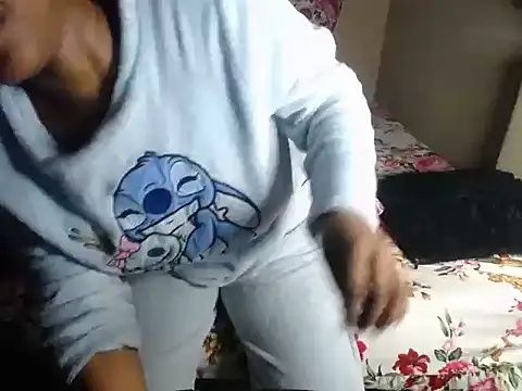 Snapshot of Thickmisspearl23 chatting on 06.26.26 Thickmisspearl23 online show from 06.26.26