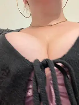 Snapshot of NaughtyNastya chatting on 06.30.26 NaughtyNastya online show from 06.30.26