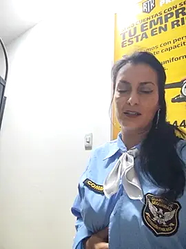 Snapshot of ALEJANDRA__28 chatting on 06.15.26 ALEJANDRA 28 online show from 06.15.26