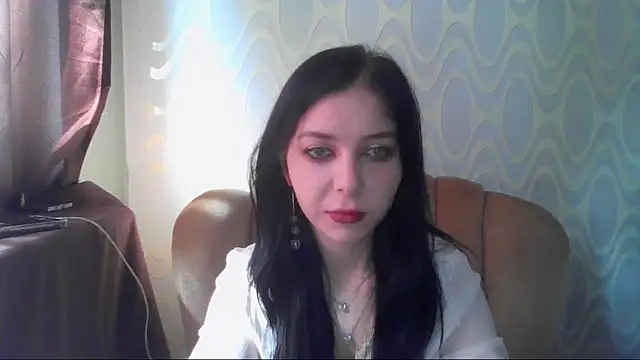 Snapshot of RileyTight chatting on 06.09.26 RileyTight online show from 06.09.26
