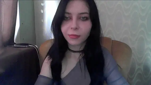 Snapshot of RileyTight chatting on 06.11.26 RileyTight online show from 06.11.26