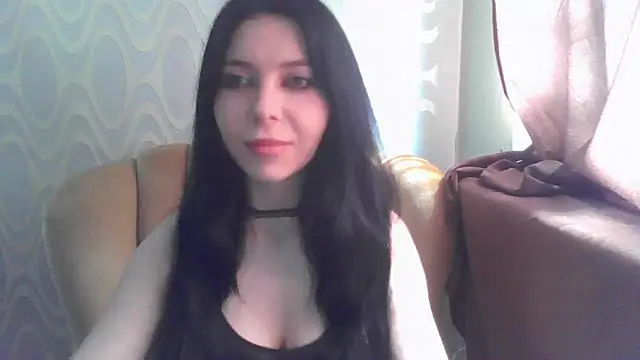 Snapshot of RileyTight chatting on 06.20.26 RileyTight online show from 06.20.26