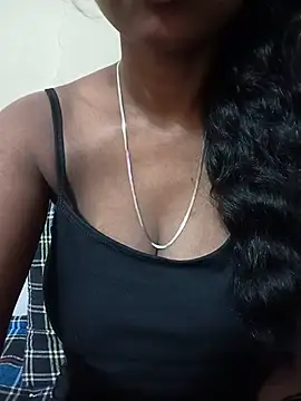 Snapshot of Sexy-Zeenat chatting on 07.08.26 Sexy-Zeenat online show from 07.08.26
