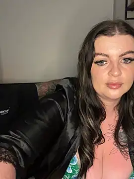 Maddison Leighxo online show from 07.19.26