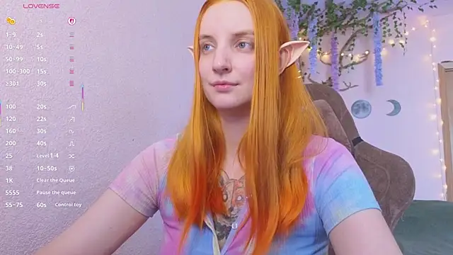Snapshot of Elfie_Agatha chatting on 06.19.26 Elfie Agatha online show from 06.19.26