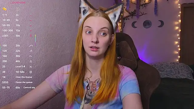 Snapshot of Elfie_Agatha chatting on 07.15.26 Elfie Agatha online show from 07.15.26