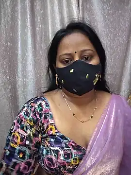 Snapshot of Nithya_ chatting on 06.19.26 Nithya online show from 06.19.26
