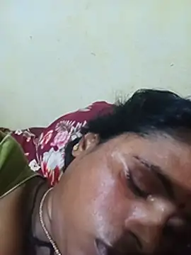 Snapshot of KRITIKA01990 chatting on 07.15.26 KRITIKA01990 online show from 07.15.26