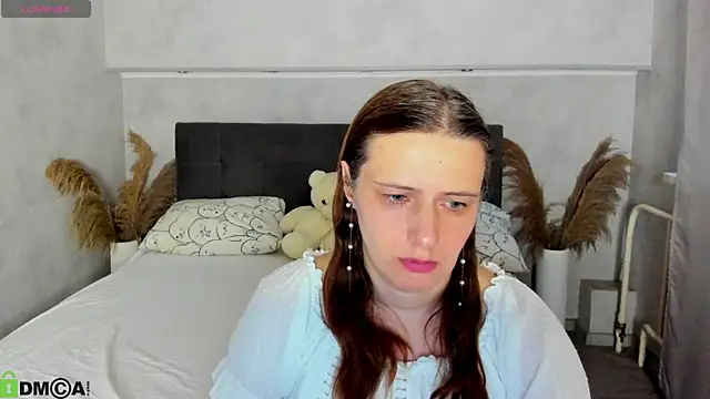 Snapshot of Kathrine-Meyer chatting on 06.26.26 Kathrine-Meyer online show from 06.26.26