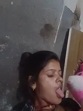 Hot bhabi0123 online show from 07.02.26