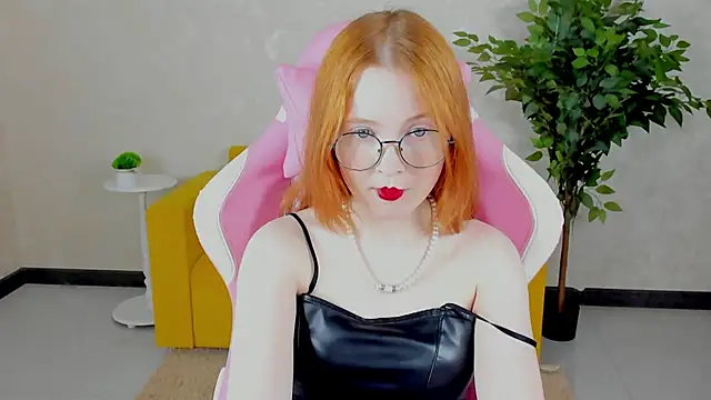 ari-kittyy online show from 06.13.26