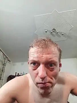 Snapshot of RubberFetischem chatting on 03.18.26 RubberFetischem online show from 03.18.26