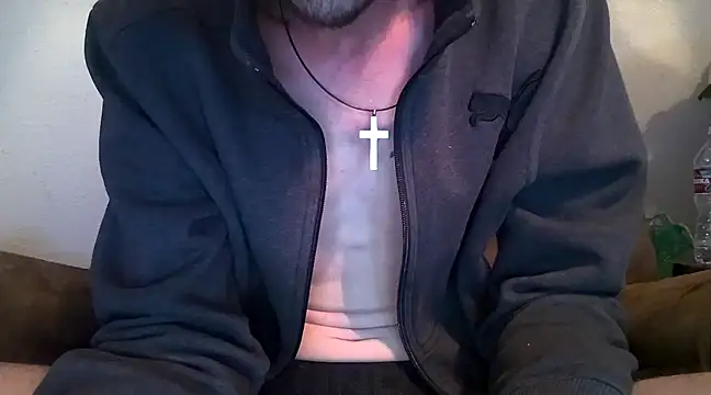 Snapshot of Mstrdstrctn7 chatting on 12.31.24 Mstrdstrctn7 online show from 12.31.24