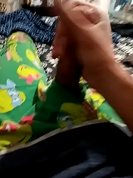 Snapshot of Mstrdstrctn7 chatting on 12.01.25 Mstrdstrctn7 online show from 12.01.25