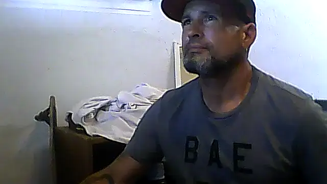 Snapshot of SlickDickyadown chatting on 07.18.26 SlickDickyadown online show from 07.18.26