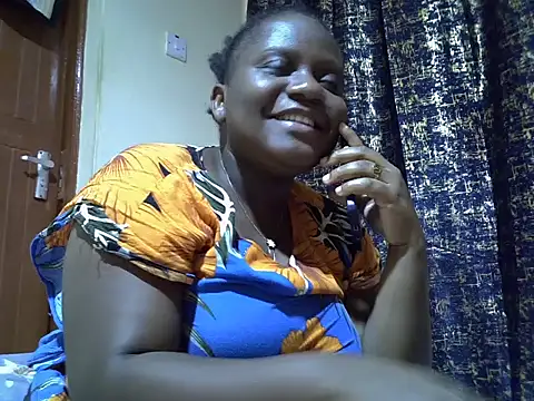 Snapshot of biganni_ chatting on 07.19.26 biganni online show from 07.19.26