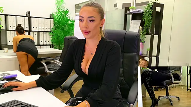 BabesGoWild online show from 09.12.25