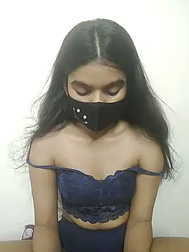 Saniya-Noor online show from 06.11.26