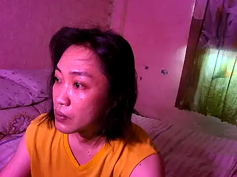 Snapshot of Asianpinaylicious chatting on 07.18.26 Asianpinaylicious online show from 07.18.26