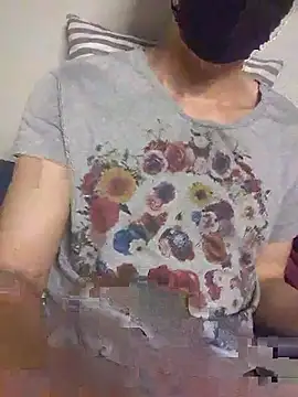 Snapshot of DAI5836 chatting on 06.27.26 DAI5836 online show from 06.27.26