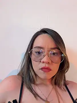 Snapshot of Emma_Jonas chatting on 06.16.26 Emma Jonas online show from 06.16.26
