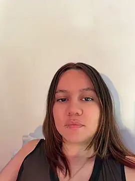 Snapshot of Emma_Jonas chatting on 07.16.26 Emma Jonas online show from 07.16.26