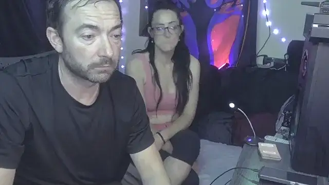 shes2hot online show from 06.17.26