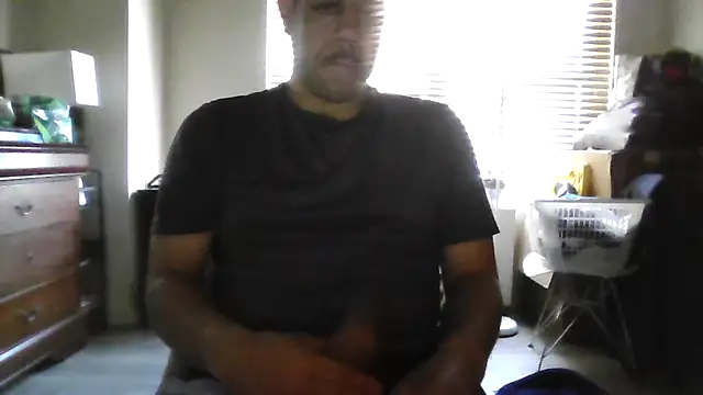 Snapshot of toosexy4myshirt chatting on 07.14.26 toosexy4myshirt online show from 07.14.26