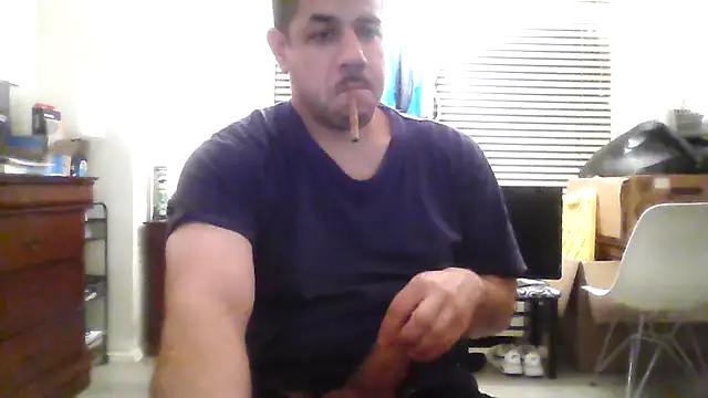 Snapshot of toosexy4myshirt chatting on 07.19.26 toosexy4myshirt online show from 07.19.26