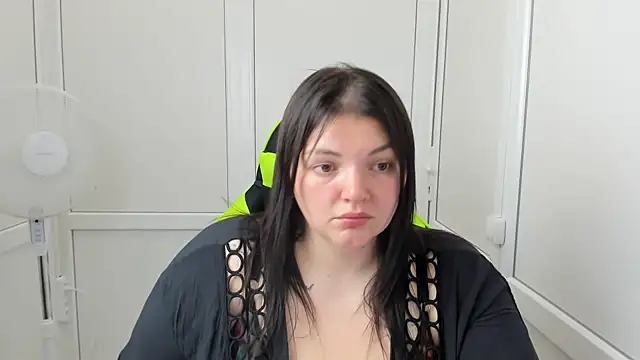 Snapshot of MargaretDark chatting on 06.24.26 MargaretDark online show from 06.24.26