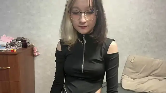 Lilfain baby online show from 06.29.26