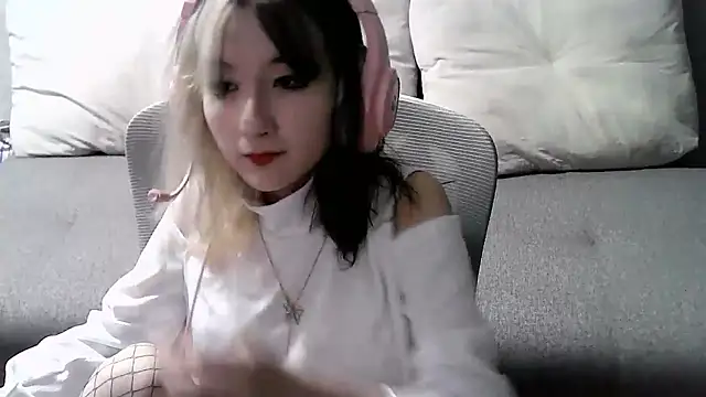 Lilfain baby online show from 07.14.26