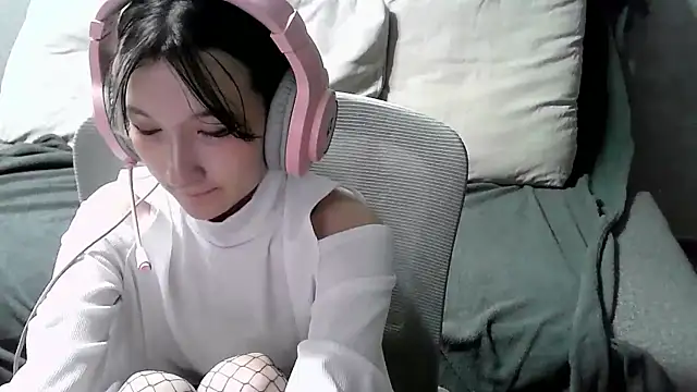 Lilfain baby online show from 07.26.26