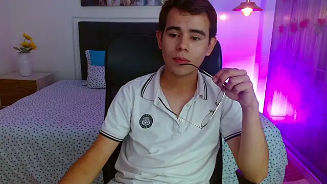 Snapshot of jack__tomas chatting on 06.09.26 jack tomas online show from 06.09.26
