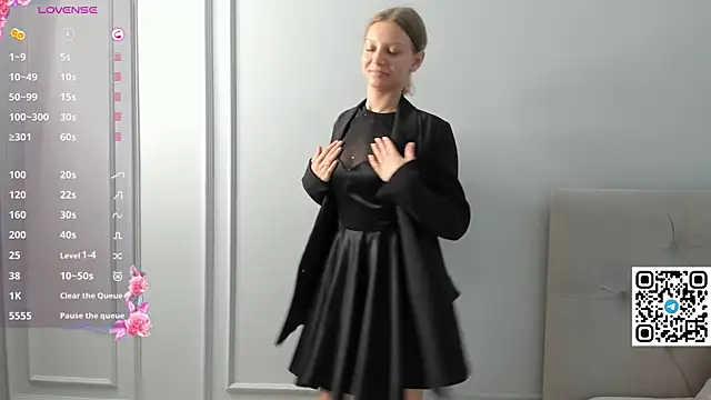 Janet Johnson online show from 07.30.26