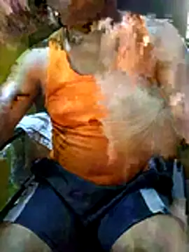 Snapshot of Lawrencedlkk007 chatting on 04.16.26 Lawrencedlkk007 online show from 04.16.26