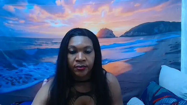 Snapshot of VelvetVixenMilf chatting on 07.31.26 VelvetVixenMilf online show from 07.31.26
