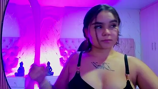 TifanyRoseX online show from 06.11.26