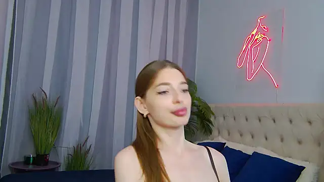 Snapshot of NicolSkye chatting on 06.30.26 NicolSkye online show from 06.30.26