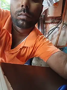 Snapshot of ranigupta72 chatting on 06.21.26 ranigupta72 online show from 06.21.26