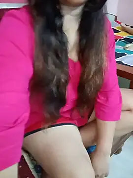Snapshot of divya-222 chatting on 06.21.26 divya-222 online show from 06.21.26