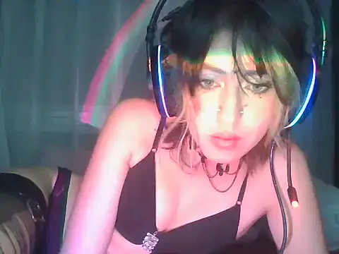 Snapshot of kittenpasive30 chatting on 07.15.26 kittenpasive30 online show from 07.15.26