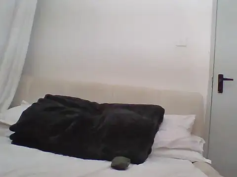 Snapshot of Ebony_Kenya255 chatting on 06.12.26 Ebony Kenya255 online show from 06.12.26